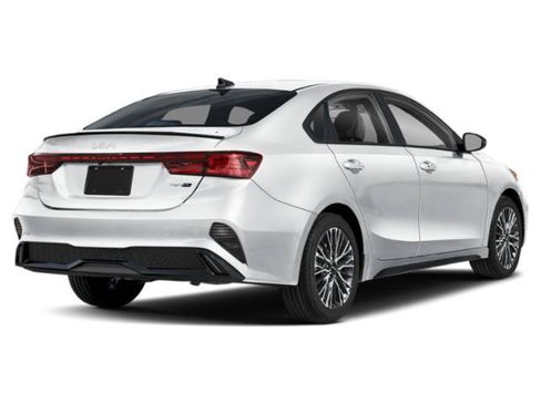 Used 2024 Kia Forte GT-Line w/ GT-Line Premium Package FWD image 2