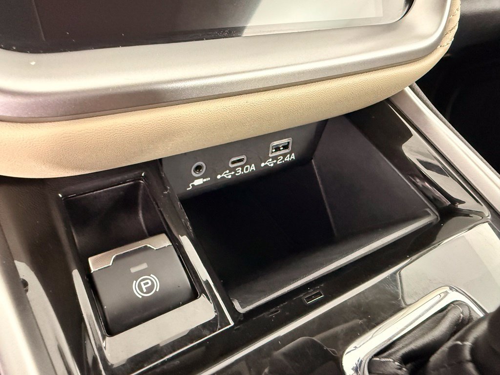 Used 2023 Subaru Outback Limited AWD/4WD image 26