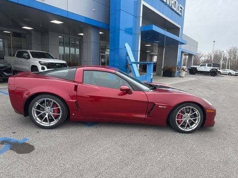 Used 2008 Chevrolet Corvette Z06 w/ Preferred Equipment Group image 12