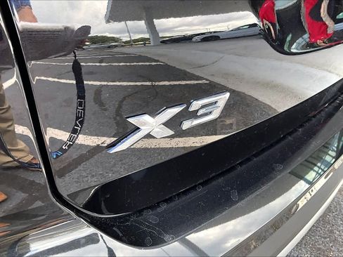 Certified 2022 BMW X3 sDrive30i image 9