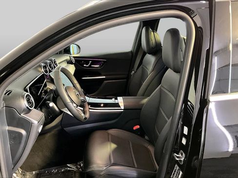 Certified 2026 Mercedes-Benz GLC 300 4MATIC image 9