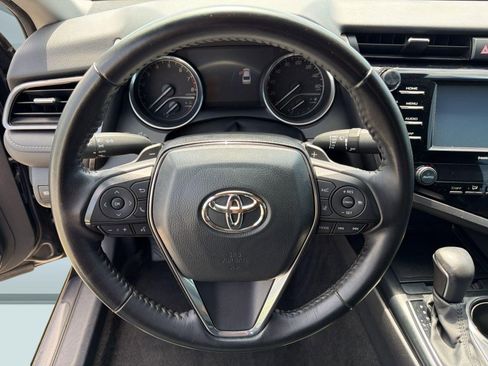 Used 2020 Toyota Camry SE AWD/4WD image 16