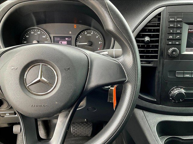 Used 2020 Mercedes-Benz Metris image 20