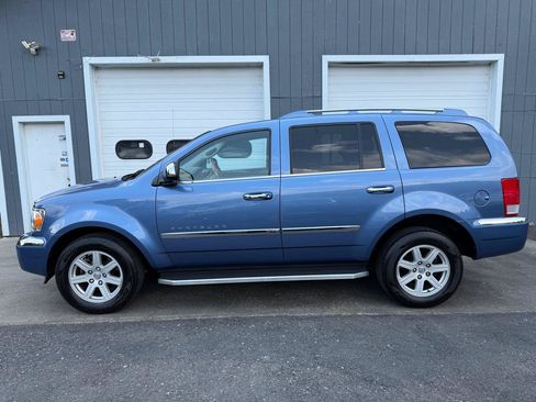 Used 2007 Chrysler Aspen Limited w/ PWR Convenience Group RWD image 7