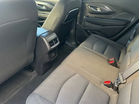 Used 2024 GMC Terrain SLE image 14