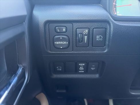 Used 2022 Toyota 4Runner Limited RWD image 32