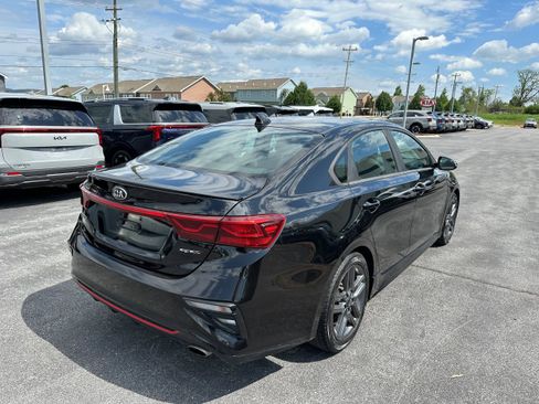 Used 2020 Kia Forte GT-Line w/ GT-Line Premium Package FWD image 5