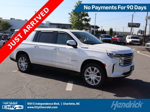 Used 2024 Chevrolet Suburban High Country AWD/4WD image 1