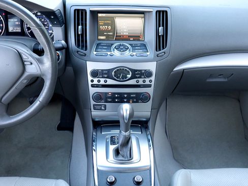 Used 2012 INFINITI G25 Journey image 17