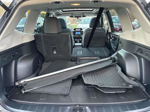 Used 2023 Subaru Forester Premium image 19