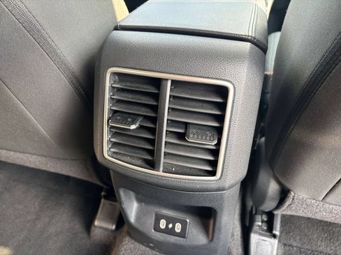 Used 2026 Kia Sportage LX FWD image 18