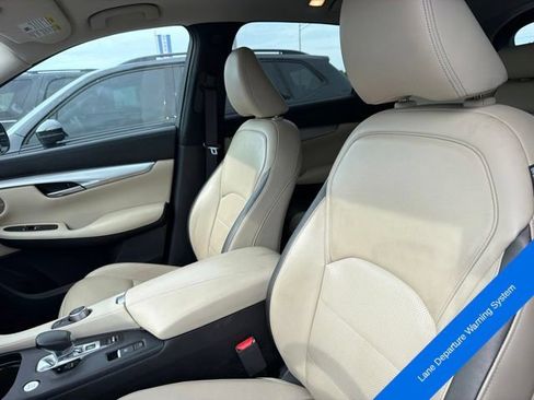 Used 2019 INFINITI QX50 Essential w/ Proactive Package AWD/4WD image 18