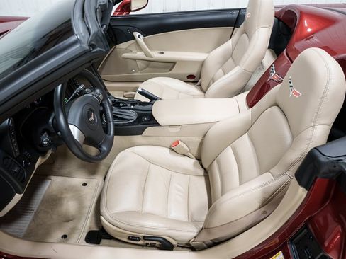 Used 2008 Chevrolet Corvette Convertible w/ Preferred Equipment Group RWD image 15