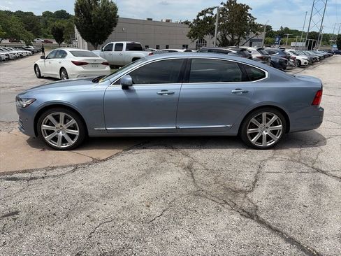 Used 2018 Volvo S90 T6 Inscription w/ Convenience Package AWD/4WD image 9