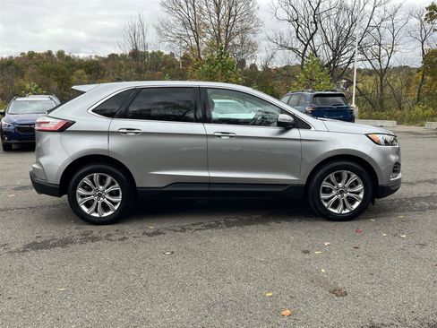 Used 2024 Ford Edge Titanium image 6