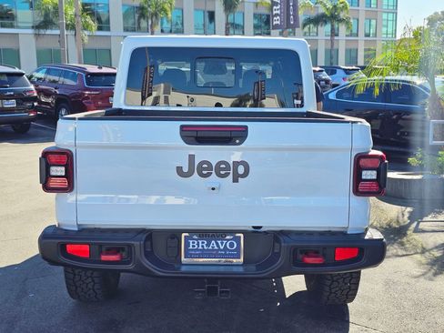 New 2026 Jeep Gladiator Rubicon image 6