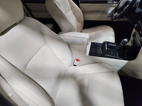 Used 2022 Lexus GX 460 Premium image 31