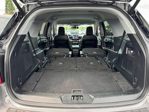 Used 2022 Ford Explorer Limited AWD/4WD image 36