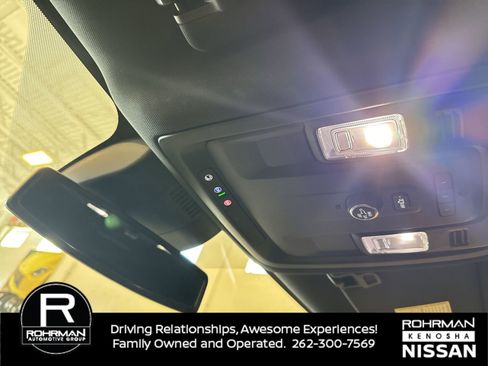 Used 2024 Chevrolet Tahoe LT image 10