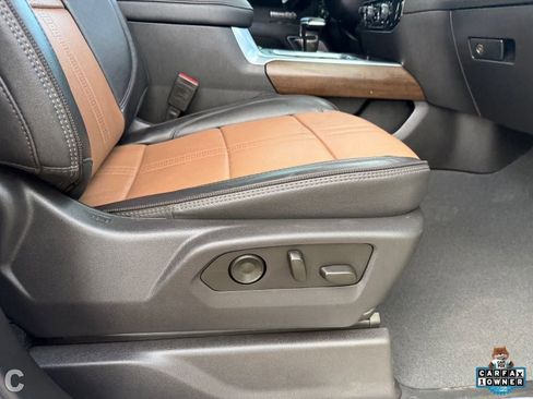 Used 2024 Chevrolet Silverado 1500 High Country image 11