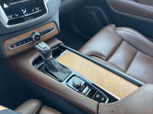 Used 2019 Volvo XC90 T6 Inscription w/ Luxury Package image 21