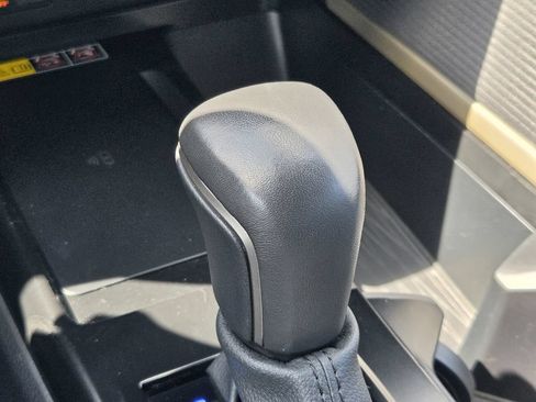 Used 2026 Toyota Camry SE w/ Convenience Package FWD image 20