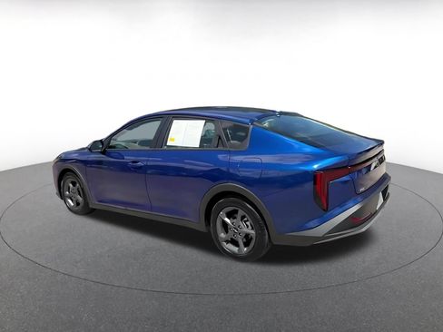 Used 2025 Kia K4 FWD image 10