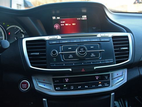 Used 2014 Honda Accord EX image 23