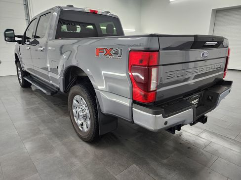 Used 2021 Ford F250 XLT w/ XLT Premium Package image 6