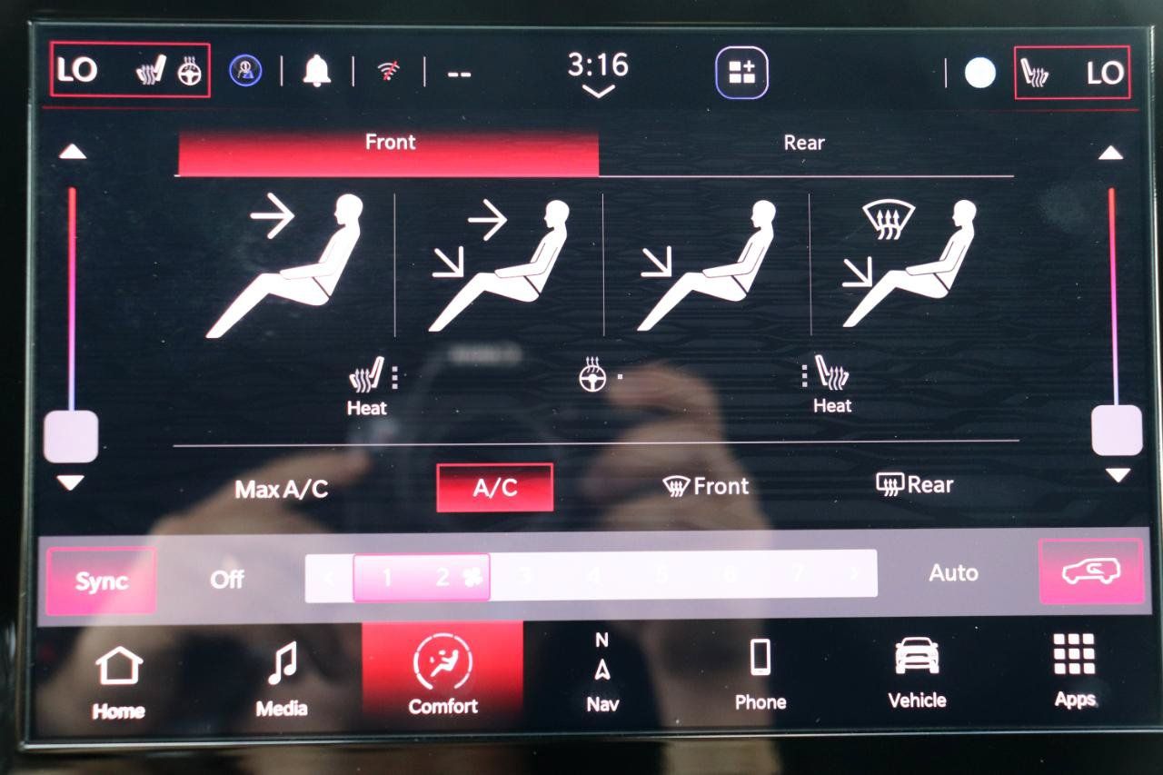 Used 2025 Dodge Durango GT AWD/4WD image 35