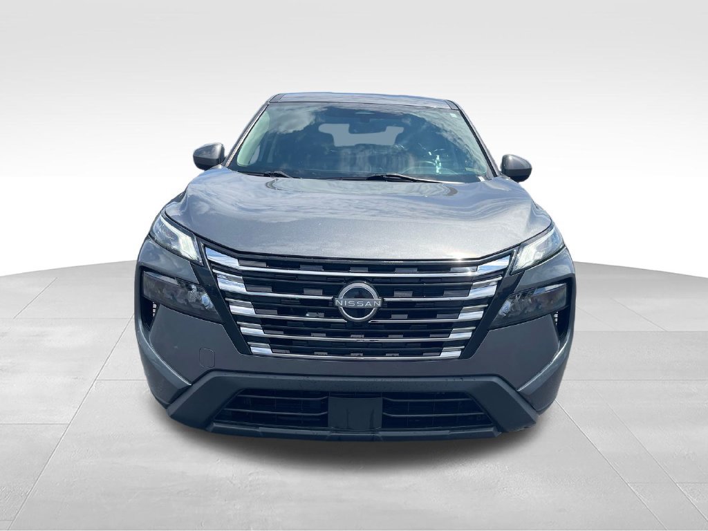 Used 2024 Nissan Rogue SV AWD/4WD image 8