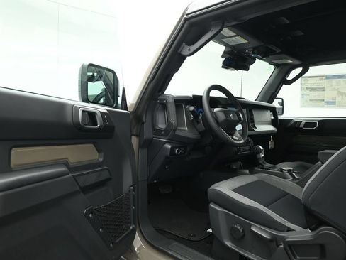 New 2026 Ford Bronco 2-Door AWD/4WD image 8