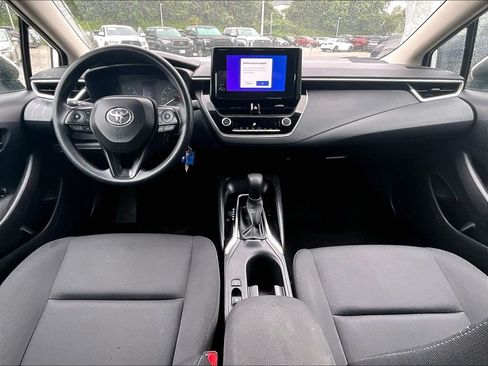 Used 2024 Toyota Corolla LE FWD image 21