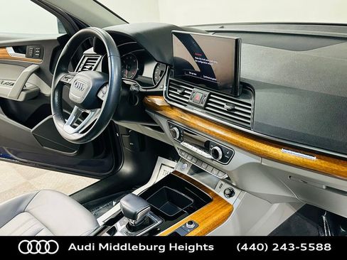 Certified 2023 Audi Q5 2.0T Premium w/ Convenience Package image 11