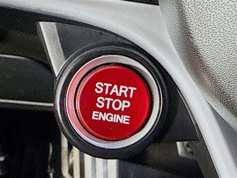 Used 2019 Alfa Romeo Giulia Ti Sport w/ Quick Order Package 22U Sport image 21