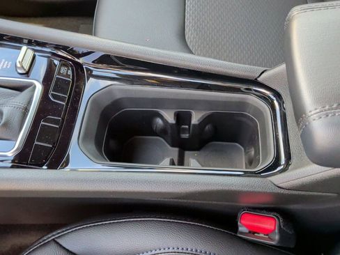 New 2026 Jeep Compass Latitude image 33