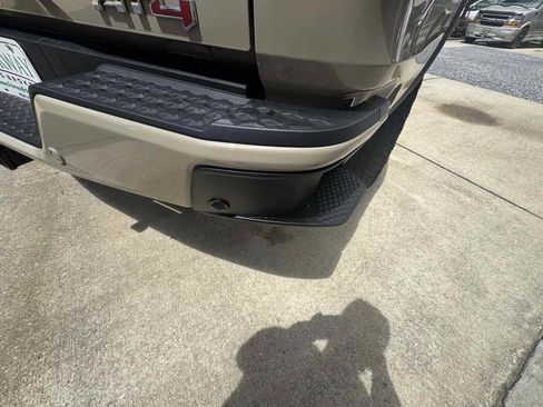 Used 2024 GMC Canyon AT4 w/ Technology Package AWD/4WD image 24