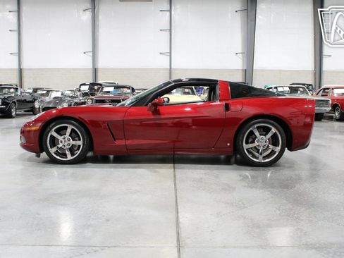 Used 2008 Chevrolet Corvette Coupe w/ Preferred Equipment Group image 39
