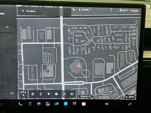 Used 2025 Tesla Model X AWD/4WD image 9