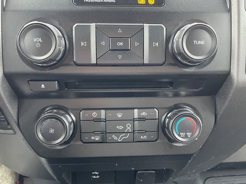 Used 2018 Ford F250 XL w/ Power Equipment Group image 20