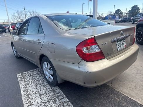 Used 2004 Toyota Camry LE image 4