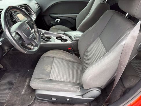 Used 2017 Dodge Challenger SXT w/ Blacktop Package RWD image 8