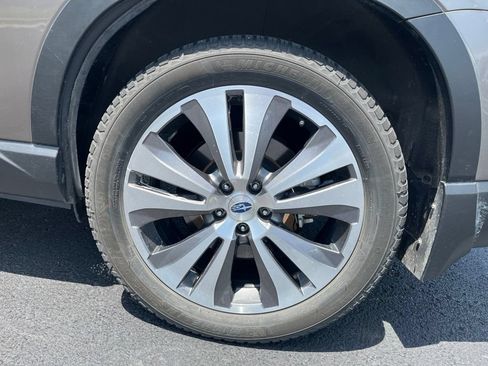Used 2022 Subaru Ascent Limited w/ Popular Package #2A AWD/4WD image 10