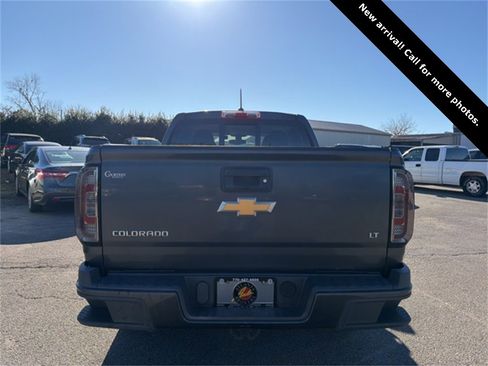 Used 2016 Chevrolet Colorado LT w/ LT Convenience Package image 5