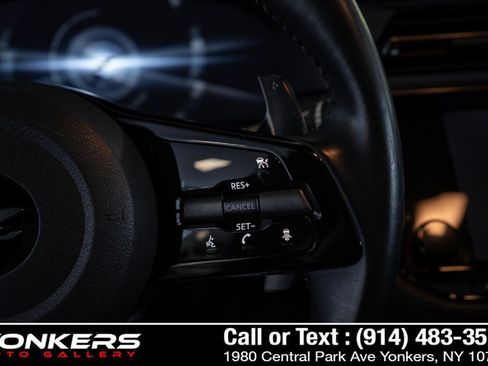Used 2024 Nissan Z Performance w/ Floor Mat Package RWD image 35