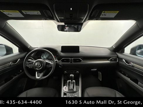 New 2025 MAZDA CX-5 Signature image 11