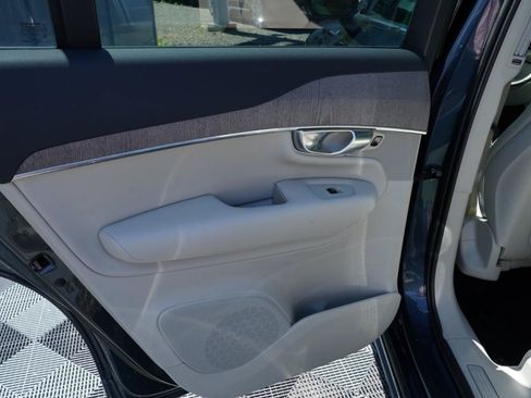 Used 2023 Volvo XC90 B6 Plus w/ Protection Package Premier AWD/4WD image 42