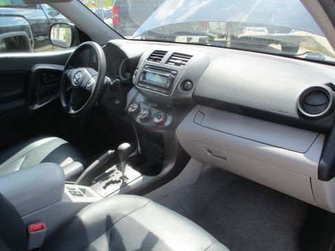 Used 2012 Toyota RAV4 4WD w/ Value Pkg image 40