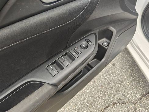 Used 2019 Honda Insight EX image 10