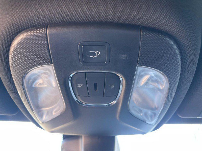 Used 2023 Jeep Compass Latitude w/ Convenience Group AWD/4WD image 33